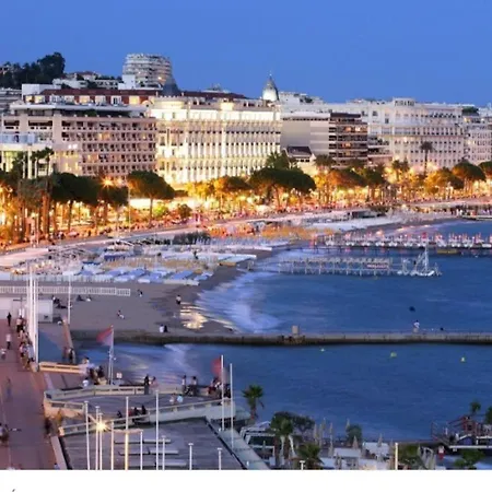 Апартаменты Flat With Gardens Limites Cannes Juste 10 Mns Croisett